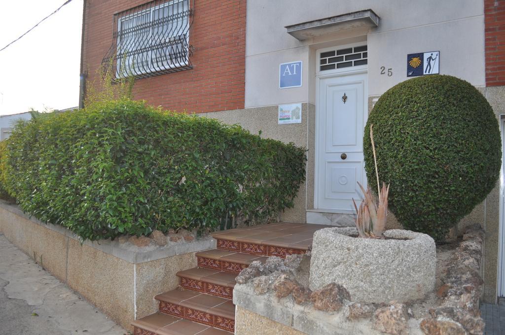 Apartamento Turistico La Ribera Del Marco Caces Værelse billede