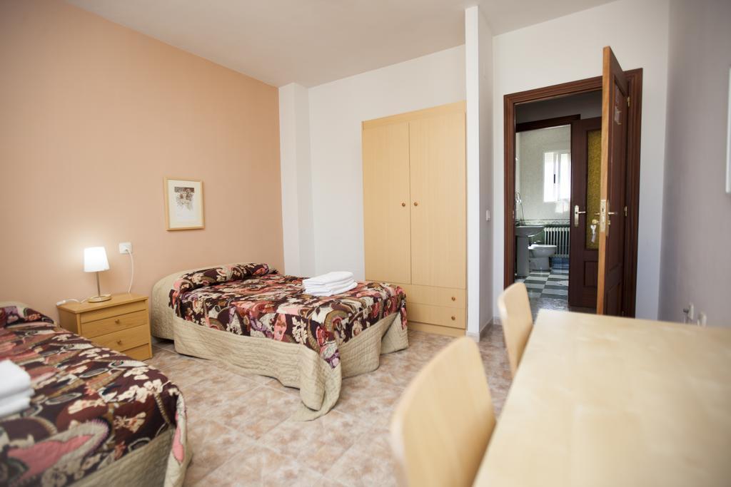 Apartamento Turistico La Ribera Del Marco Caces Værelse billede