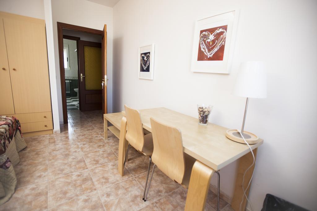 Apartamento Turistico La Ribera Del Marco Caces Værelse billede
